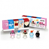 moschino-miniature-collection1